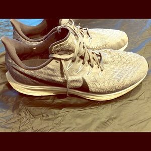 Nike Air Zoom Pegasus